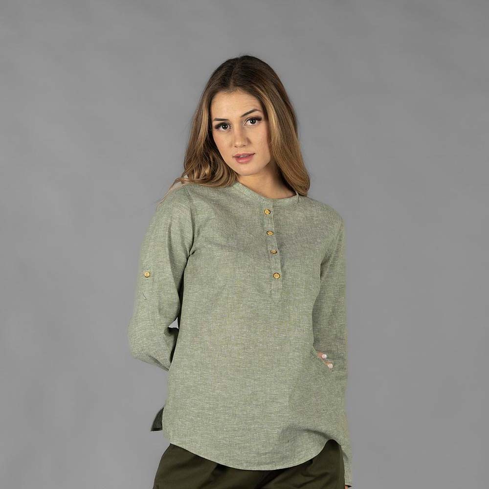 Camisa de trabajo de mujer de lino para personal de hostelería musgo