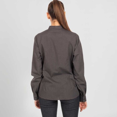 Camisa trabajo para oficina y comercios de mujer con cuello mao y manga larga