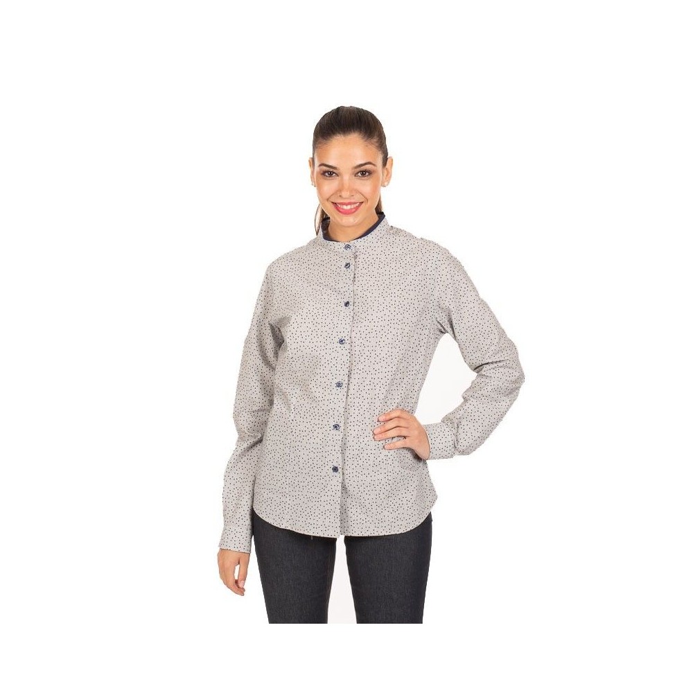Camisa de camarera entallada