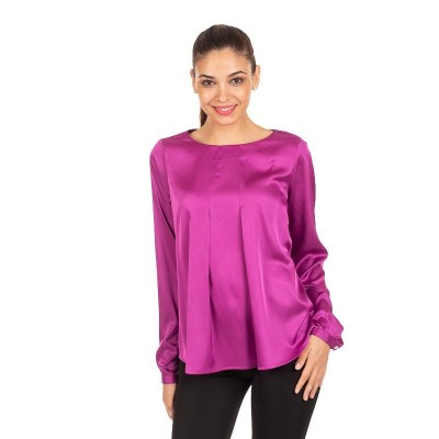Blusa de secretaria elegante