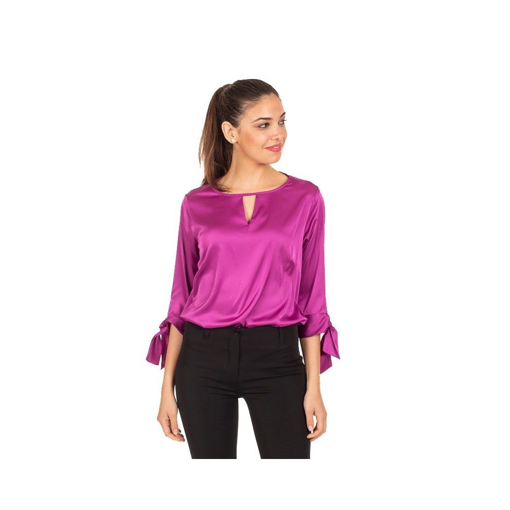 Blusa de oficina de mujer