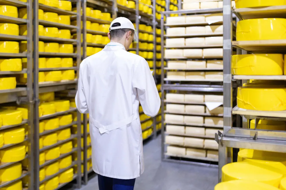 Ropa industria alimentaria: requisitos clave de higiene y seguridad